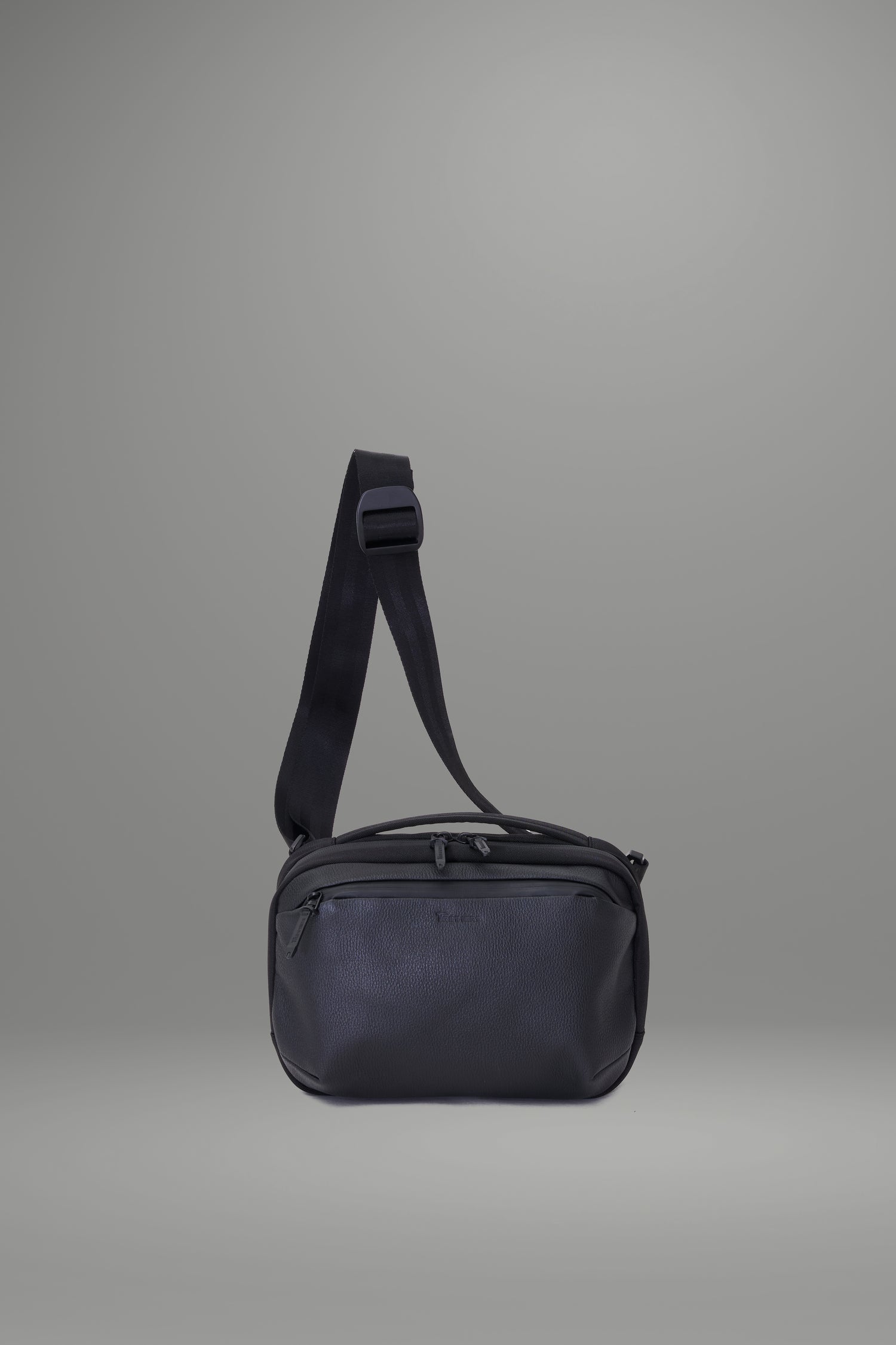 Solstice Sling bag R