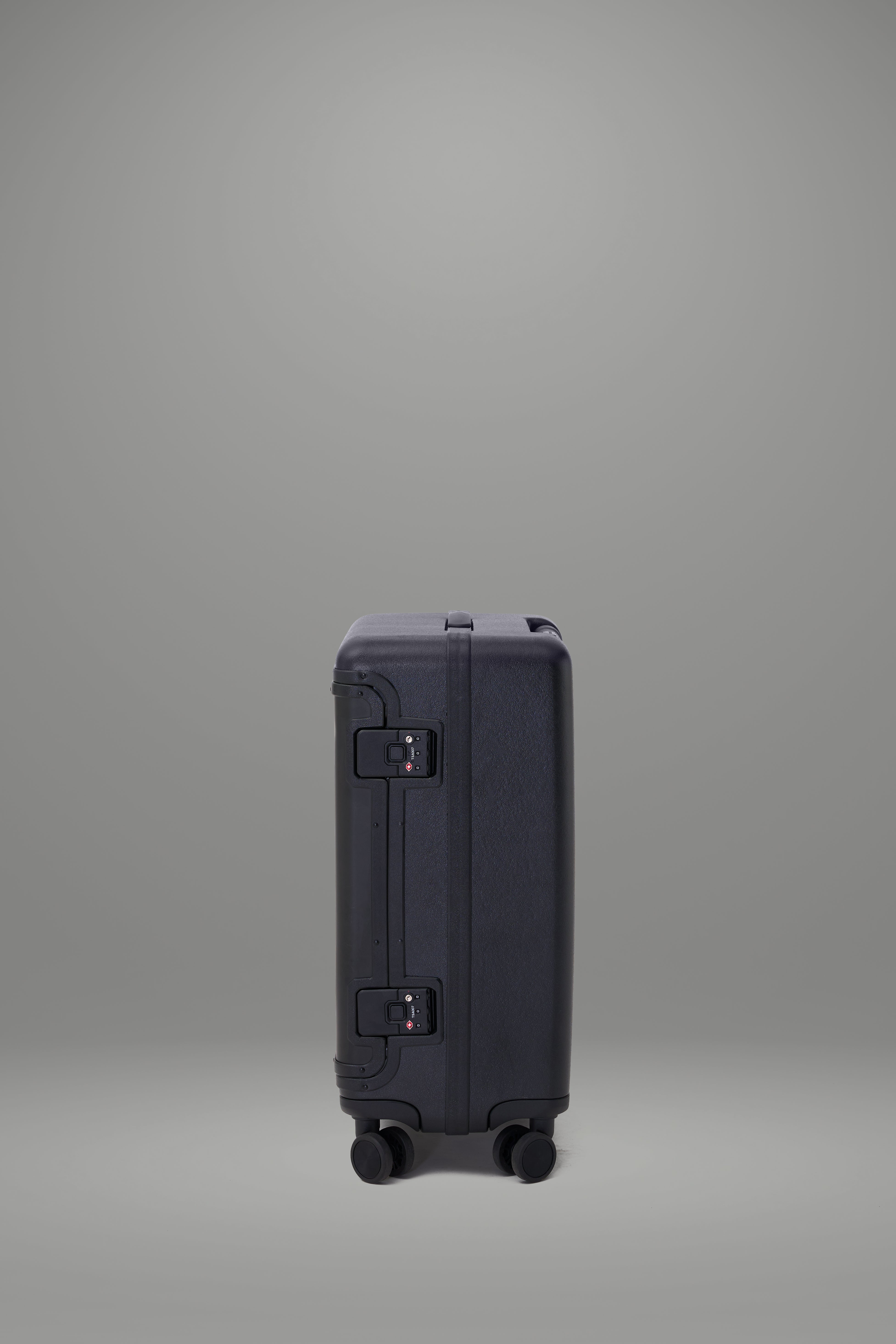 Solstice Carry-on 22